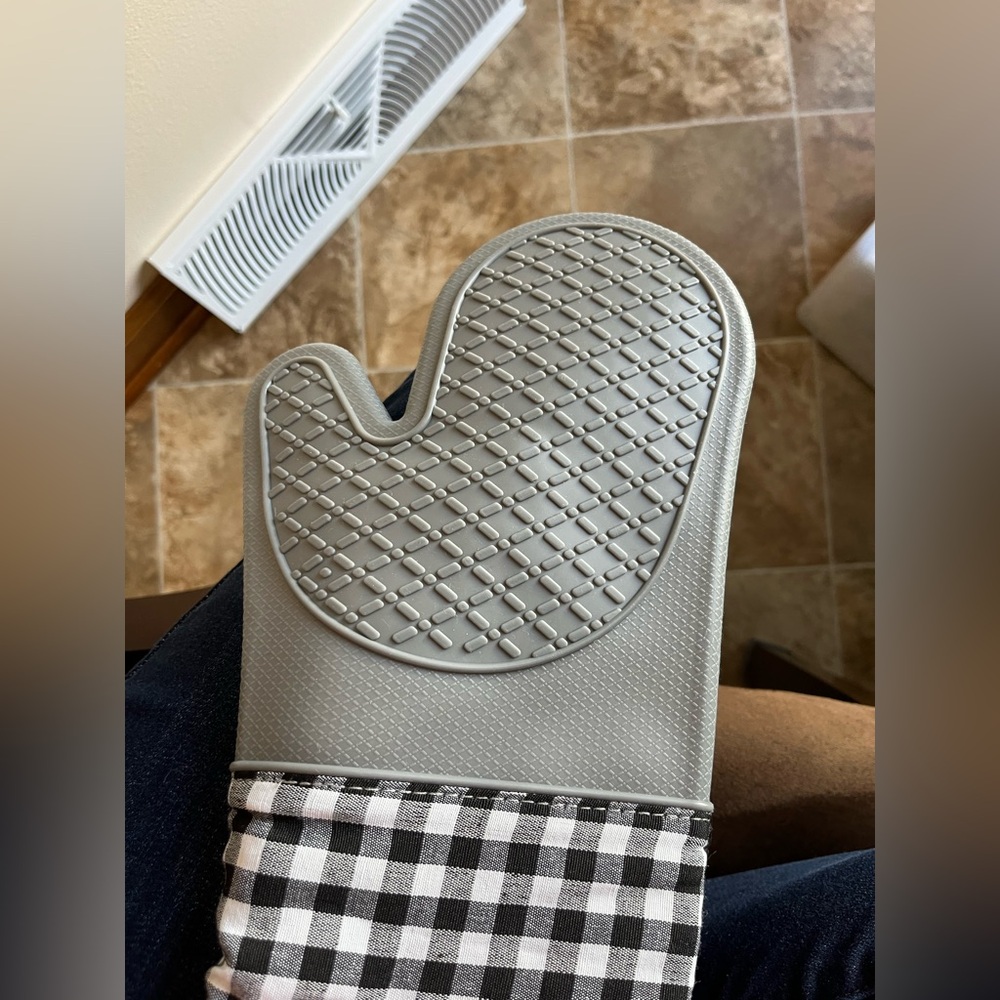 OVEN MITT - Picture 3 of 5